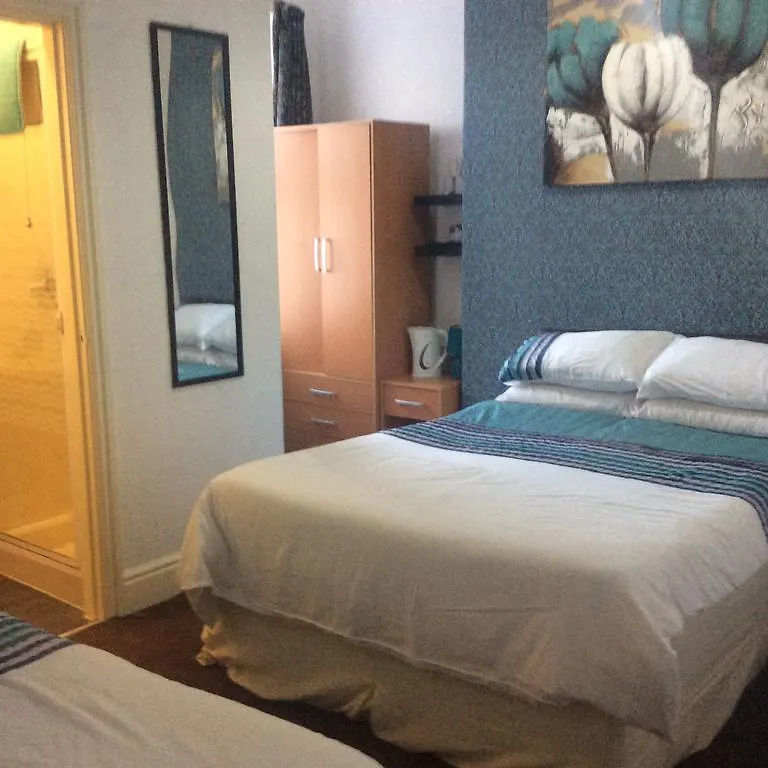The Peerless Hotel Blackpool Guest house